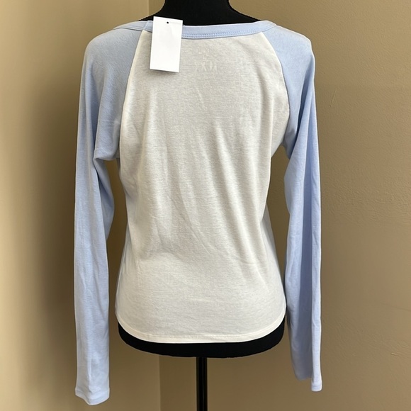 🆕 Kitten “Center of Attention” Long Sleeve Tee Juniors XL - Picture 3 of 5